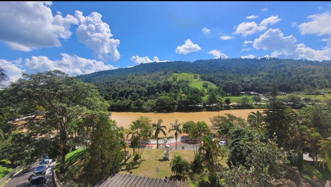 Águas de Lindóia Aparts -Hotel Cavalinho Branco المظهر الخارجي الصورة